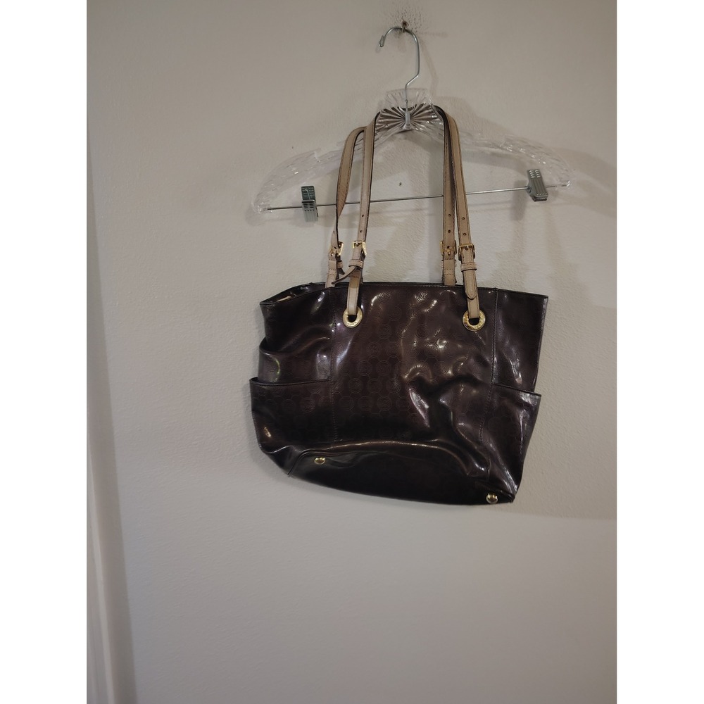 Michael Kors Jet Set Plum Patent Monogram Logo Tote Bag Burgundy Gold Hardware - Picture 1 of 5